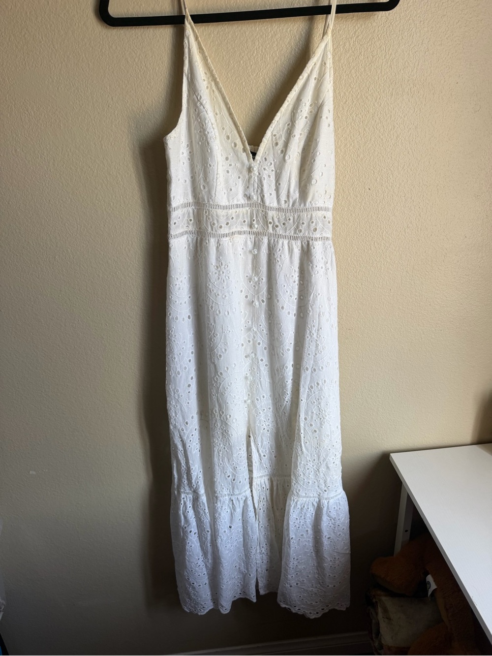 Simplee Apparel White Eyelet V-Neck Midi Dress - Picture 1 of 6